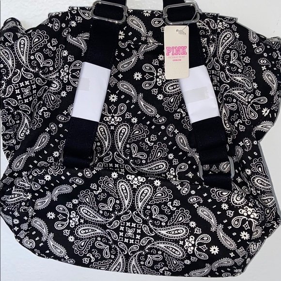 VICTORIA SECRET BACKPACK 😍 - Picture 3 of 5